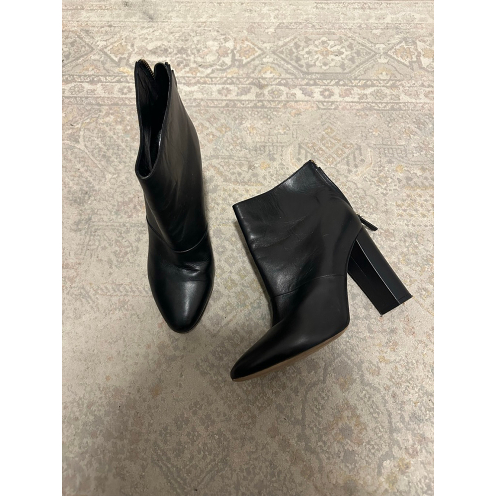 Women's J.Crew Black Leather Ankle Boots & Booties Size 8.5